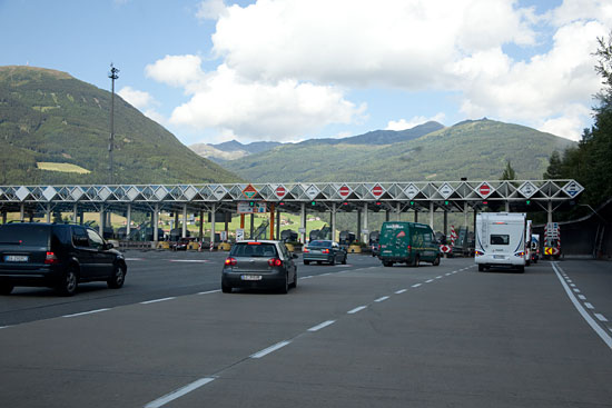 Baia Domizia, Del 1 Baia Domizia, Del 1