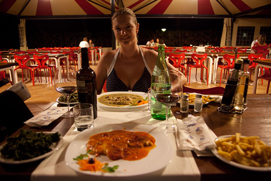 Baia Domizia, Del 3 Baia Domizia, Del 3