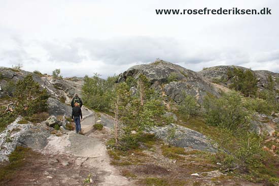Med Rose Frederiksen til Nordkapp Sommer 2011, Del 2