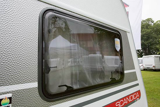 Kraftigere vinduer end mange andre campingvogne