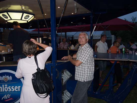 Og hvem fandt baren først