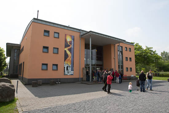 Laacher See. Under søen er super-vulkanen – og den er ikke udslukt