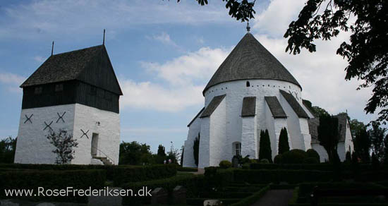 Rose Frederiksen på Ø-hop i Østersøen - Del 1 - Bornholm 1