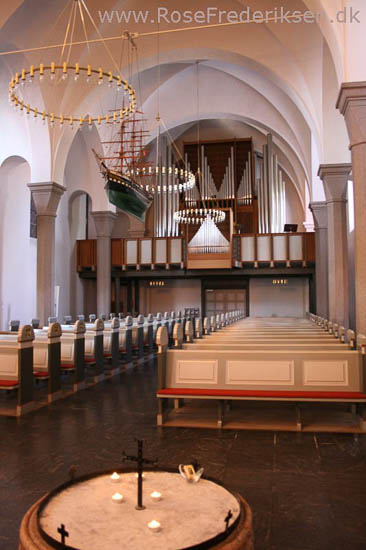 Rose Frederiksen på Ø-hop i Østersøen - Del 1 - Bornholm 1