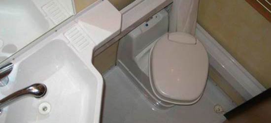 Er er ikke tryk nok på vandet når du skyller ud i toilettet, så er her et godt råd til afhjælpning af problemet