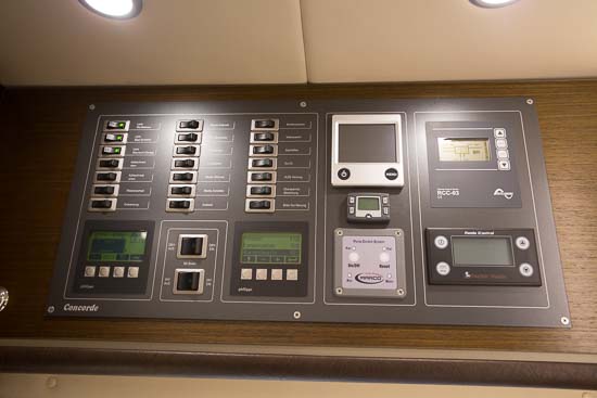 Der er meget teknik i de store autocampere. Se bare dette kontrolpanel i Concorden