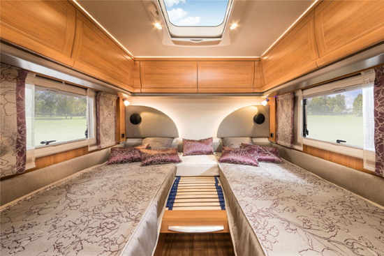 Hymernovasl620 presse 060616 05