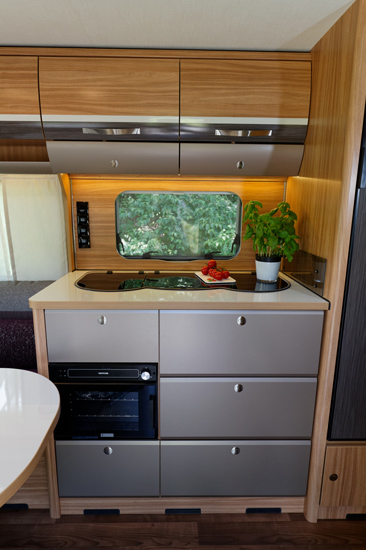 hyner eriba exciting 03