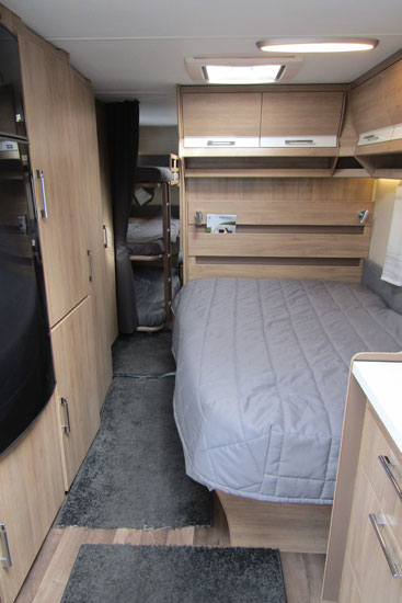 Classic 780 DGDL - plads til selv den store familie