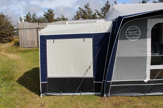 Flot at annekset har samme farve som forteltet