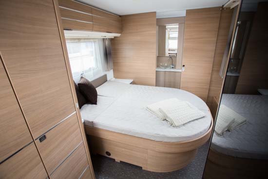 Adria Adora Har F et Voksev rk Nu Med Campingvogn Over 7 M Adria Adora Har F et Voksev rk Nu Med Campingvogn Over 7 M