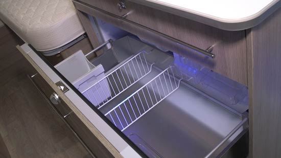 Caravelairs geniale skuffekøleskab med kompressor