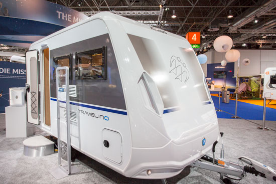 Totalvægt kun 750 kg.