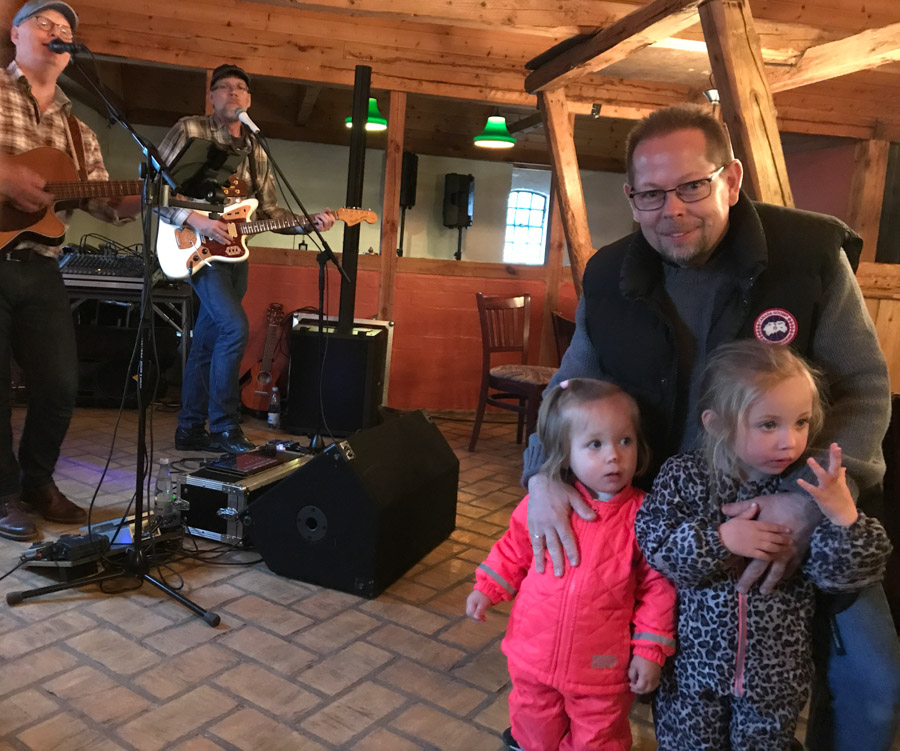 Festen yngste deltagere havde også en dejlig aften