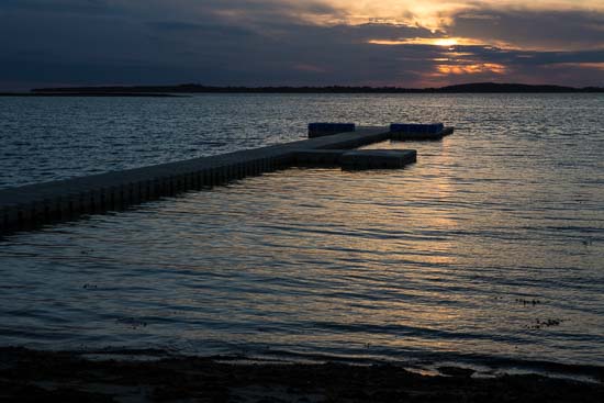 Solnedgangen set inde fra forteltet