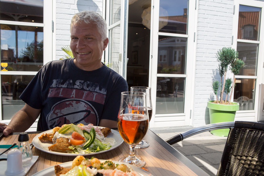 Jeg tror Bjarne glæder sig til maden