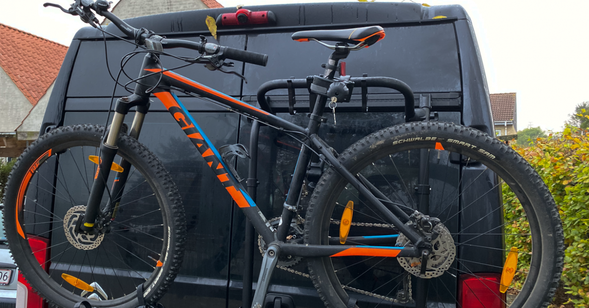 thule elite van xt black