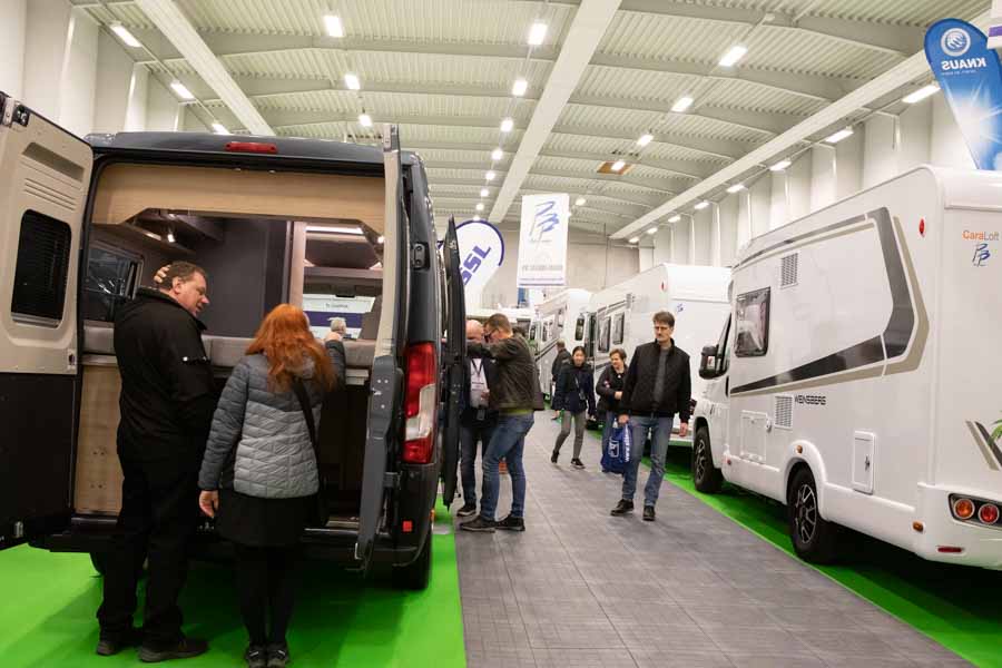 Der er stor interesse for de nye autocampere og vans