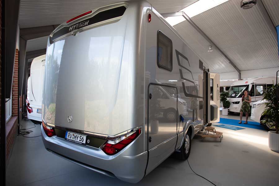 hymer b mlt 02