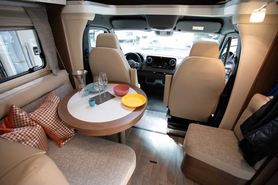 hymer b mlt 03