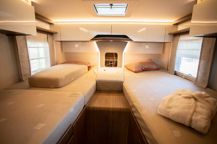 hymer b mlt 04