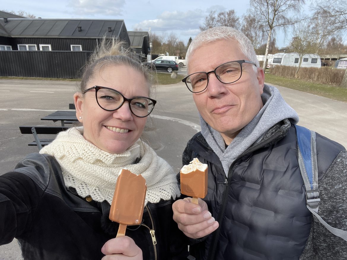 Årets første is
